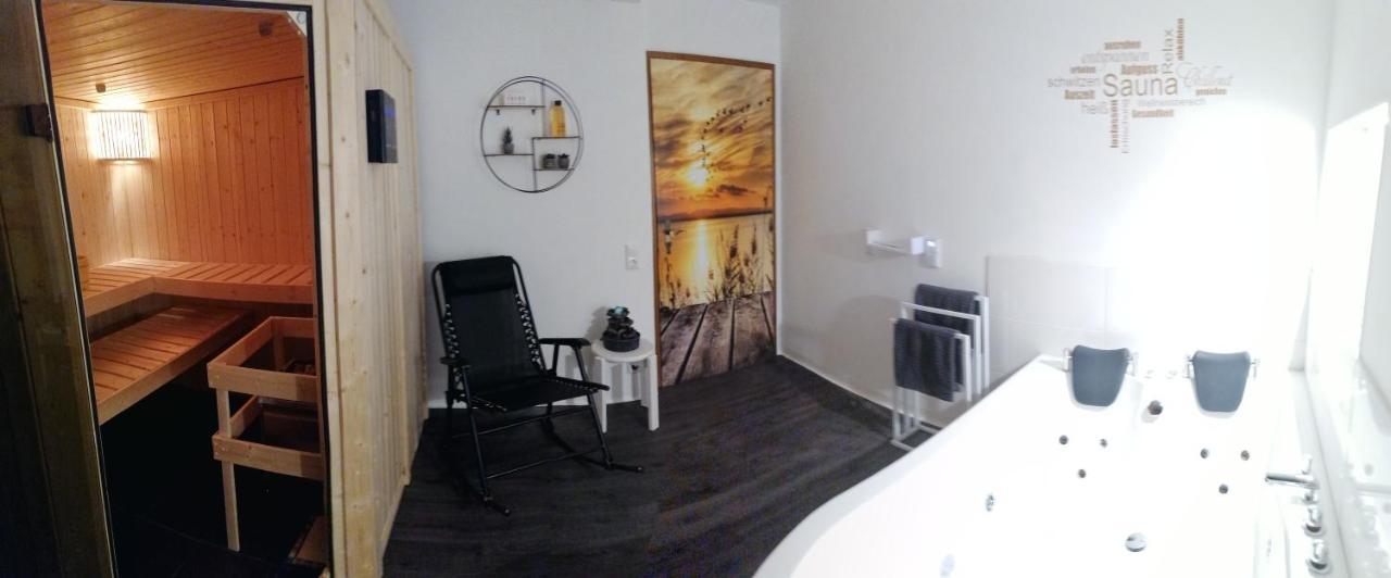 Ferienwohnung Christine Mit Sauna Und Whirlpool Utzerath Buitenkant foto